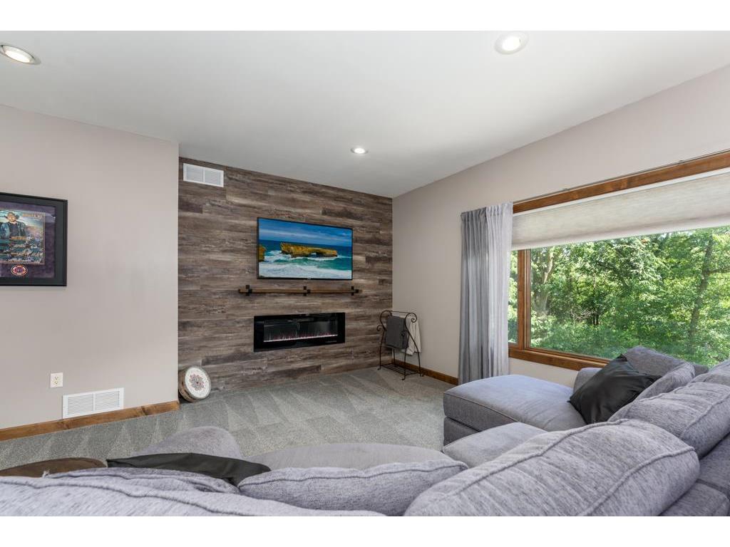 1408 10th Street NE Sauk Rapids MN 56379 7034714 image3