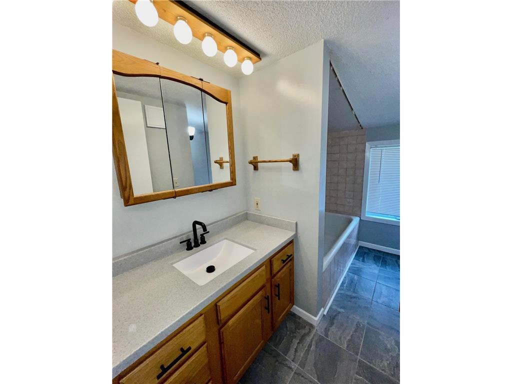 1408 11th Avenue NW Austin MN 55912 7072020 image16