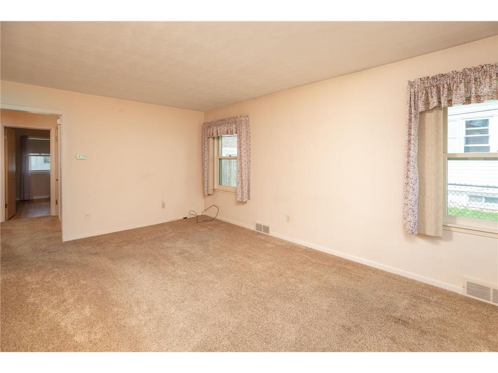 1408 4th Street NE Rochester MN 55906 7059838 image5