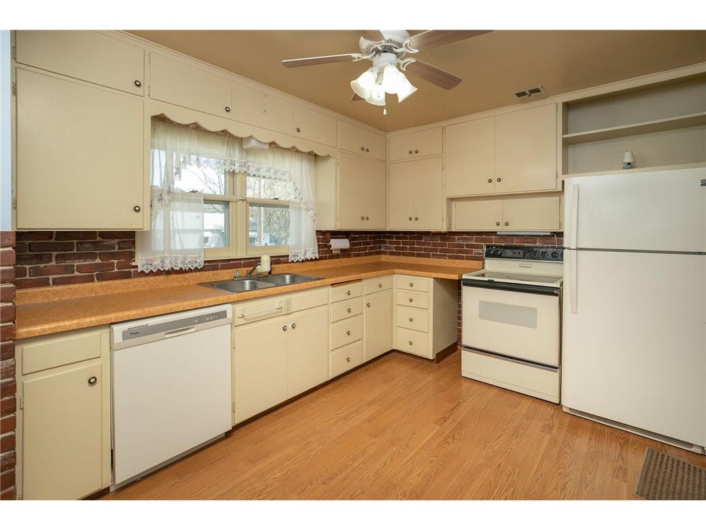 1408 4th Street NE Rochester MN 55906 7059838 image7