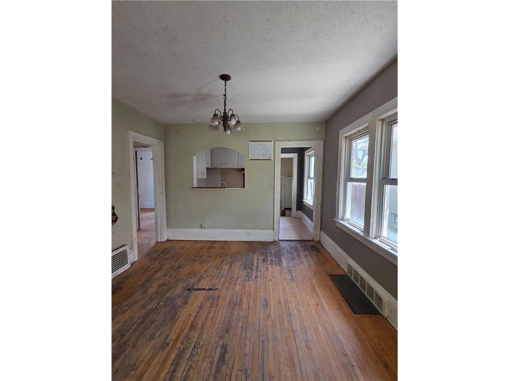 1408 Arona Street Saint Paul MN 55108 7001284 image3