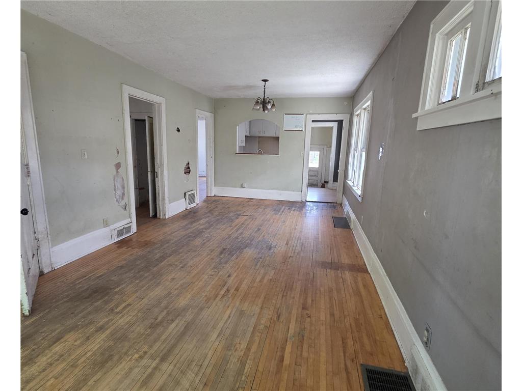 1408 Arona Street Saint Paul MN 55108 7001284 image4