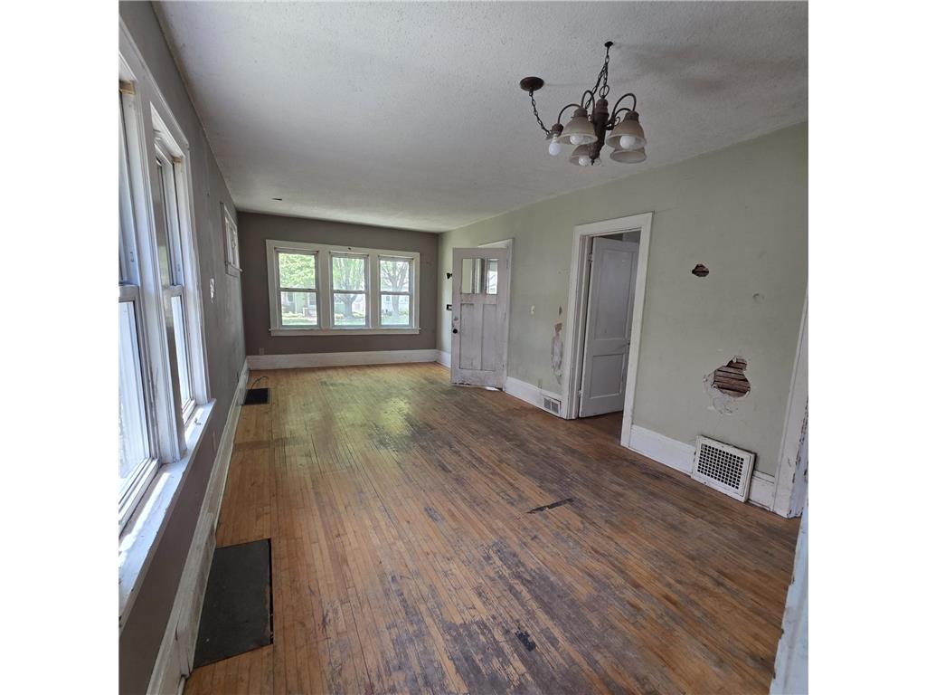 1408 Arona Street Saint Paul MN 55108 7001284 image6
