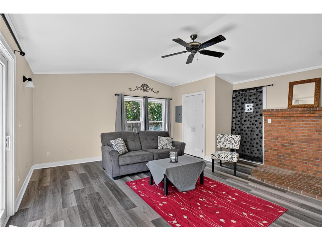 1408 Elm Street Alexandria MN 56308 7102738 image16