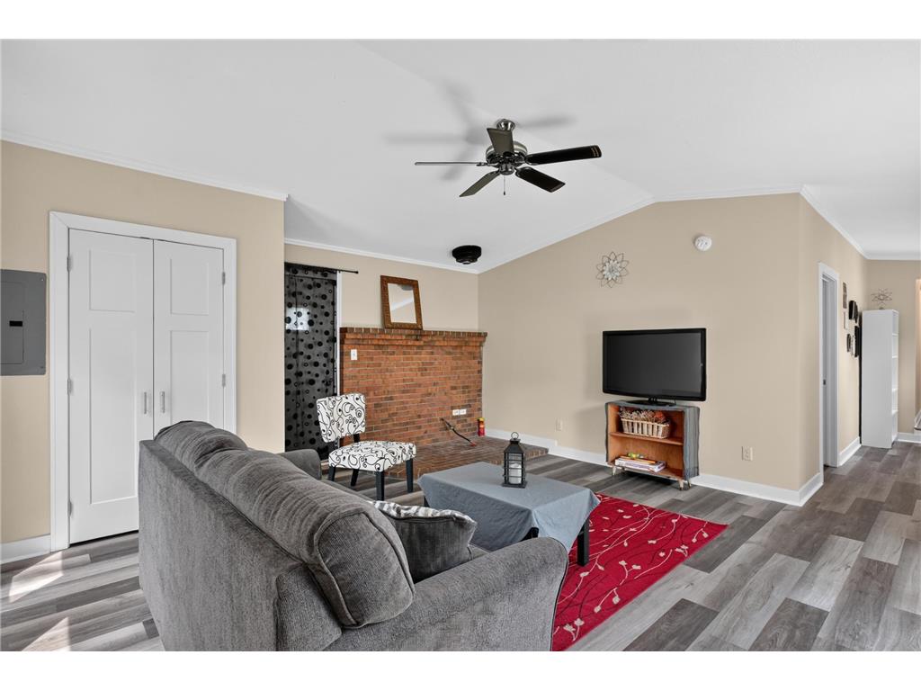 1408 Elm Street Alexandria MN 56308 7102738 image18