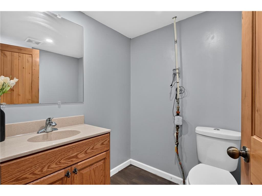 1408 Elm Street Alexandria MN 56308 7102738 image32