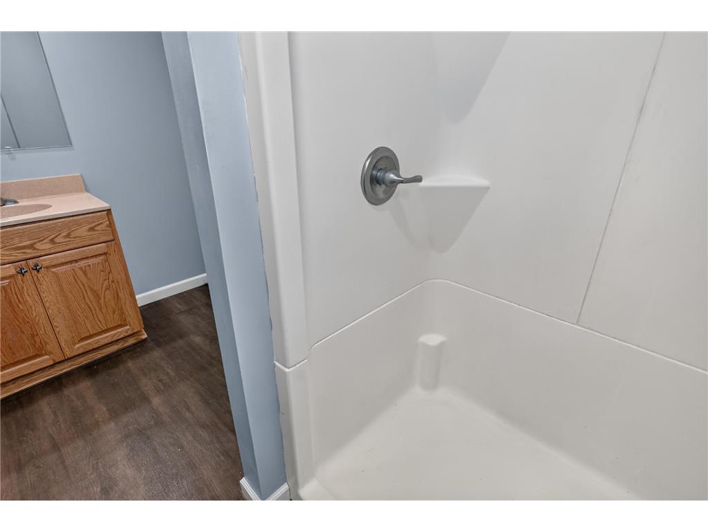 1408 Elm Street Alexandria MN 56308 7102738 image33