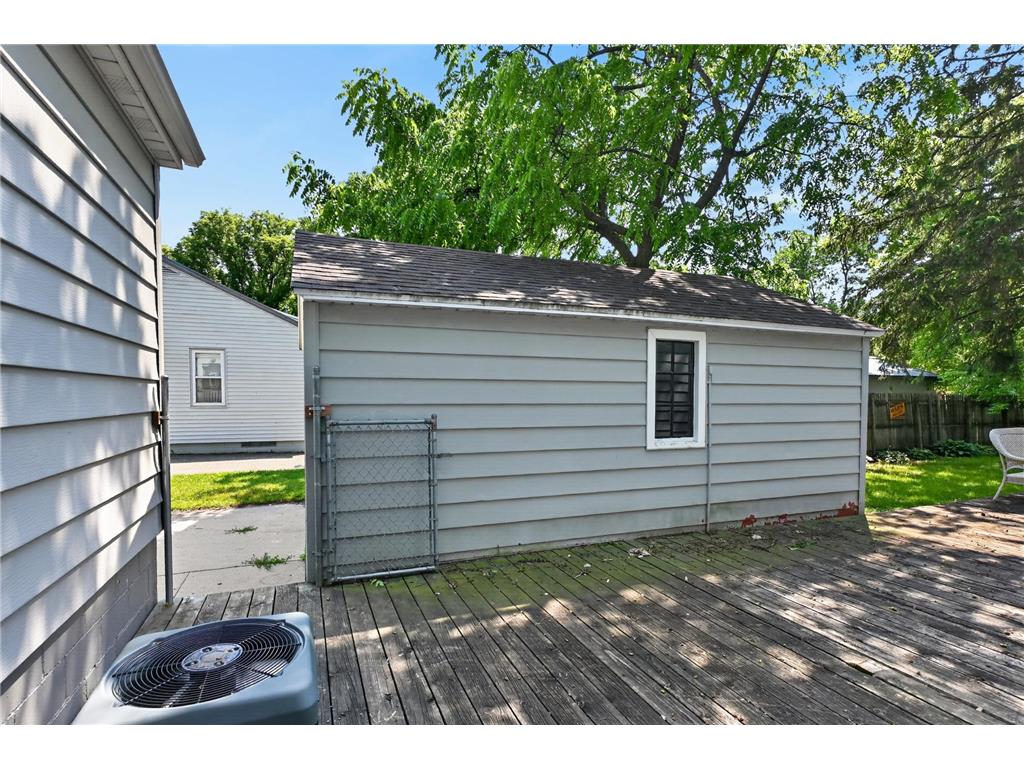 1408 Elm Street Alexandria MN 56308 7102738 image44