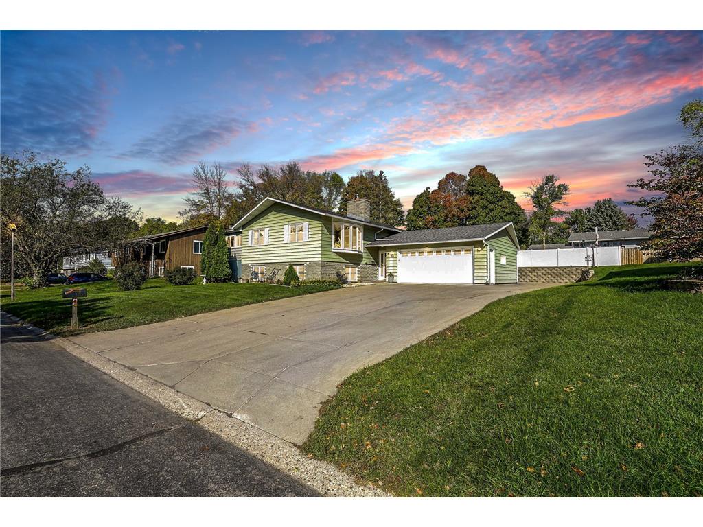1408 Robinwood Lane Faribault MN 55021 6447007 image1
