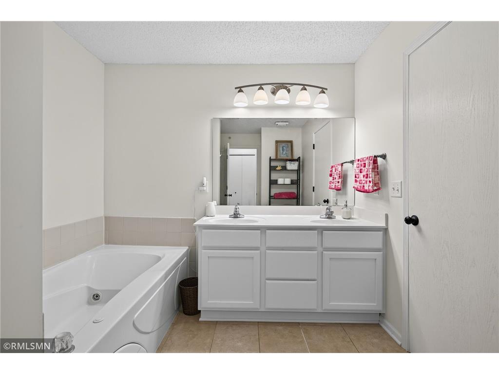 14086 Burgundy Way #1704 Rosemount MN 55068 7100917 image22