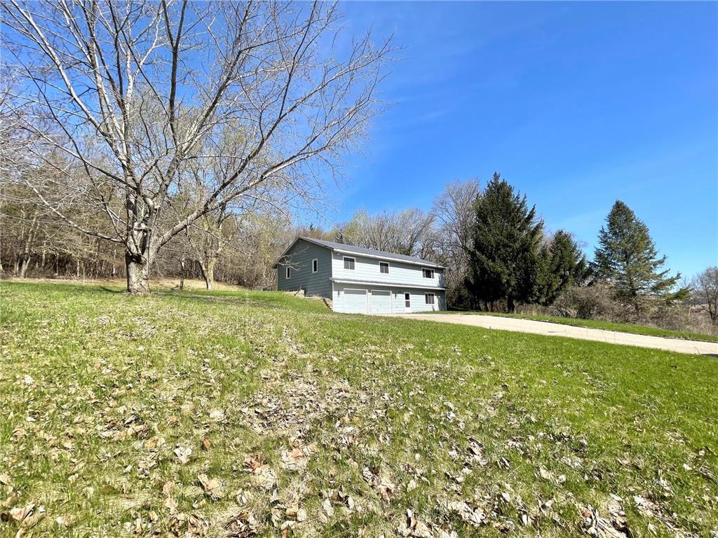 14088 Jonathan Carver Parkway Dahlgren Twp MN 55315 6364882 image1