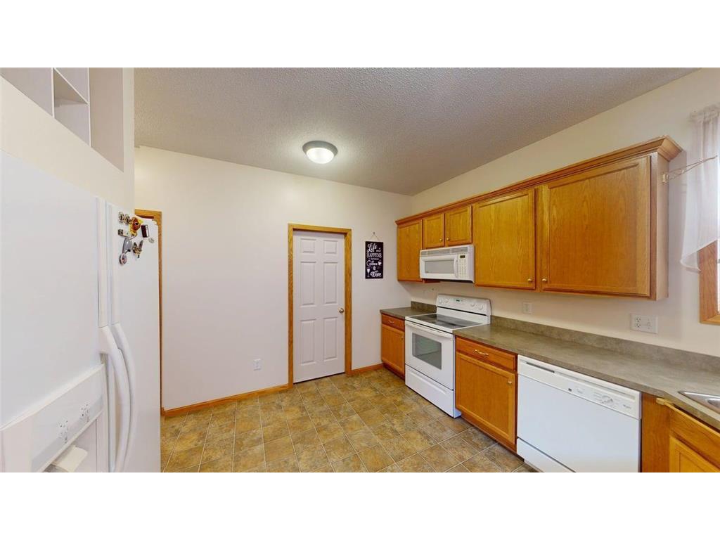1409 131st Avenue NE Blaine MN 55449 7041288 image7