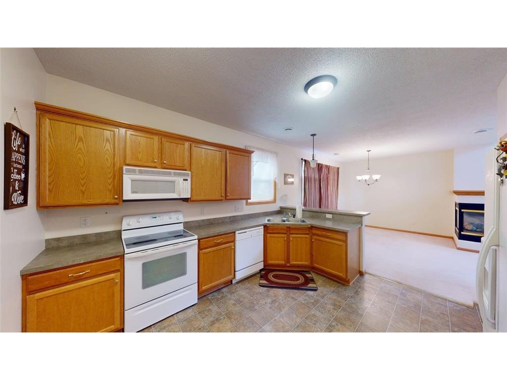 1409 131st Avenue NE Blaine MN 55449 7041288 image8