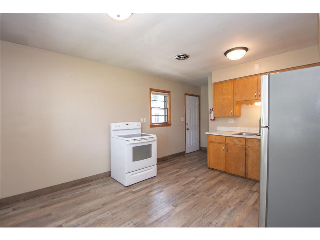 1409-1411 9th Avenue S Moorhead MN 56560 7074797 image10