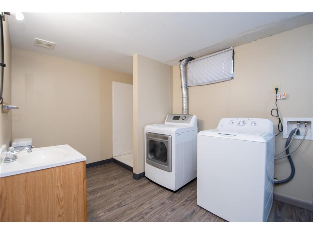 1409-1411 9th Avenue S Moorhead MN 56560 7074797 image21