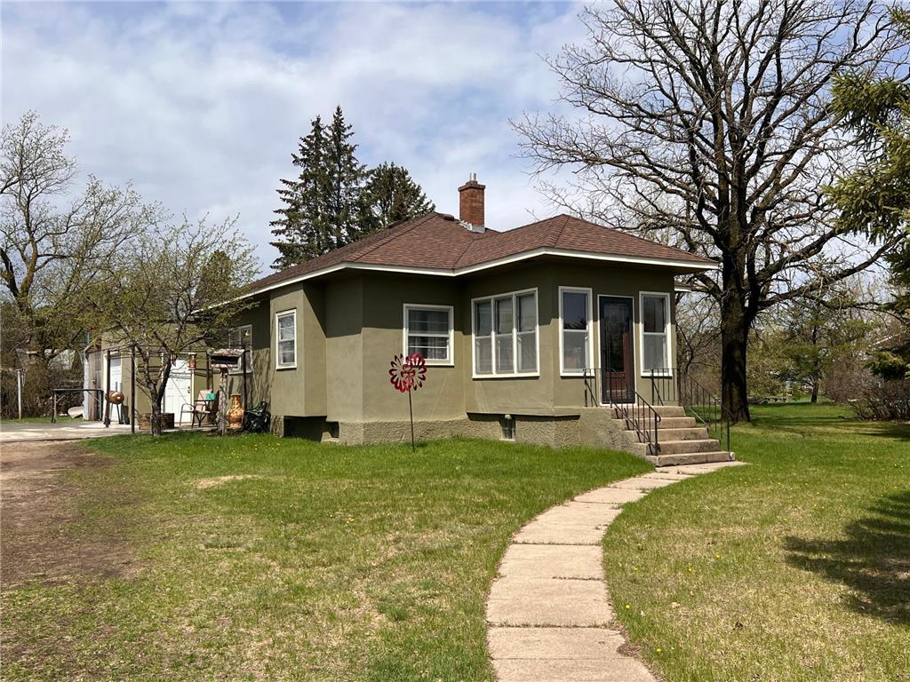 1409 4th Street NE, Staples, MN, 56479 MLS 6369320 Edina Realty