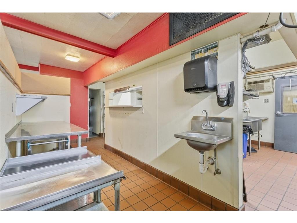 1409 Arcade Street Saint Paul MN 55106 7059075 image21