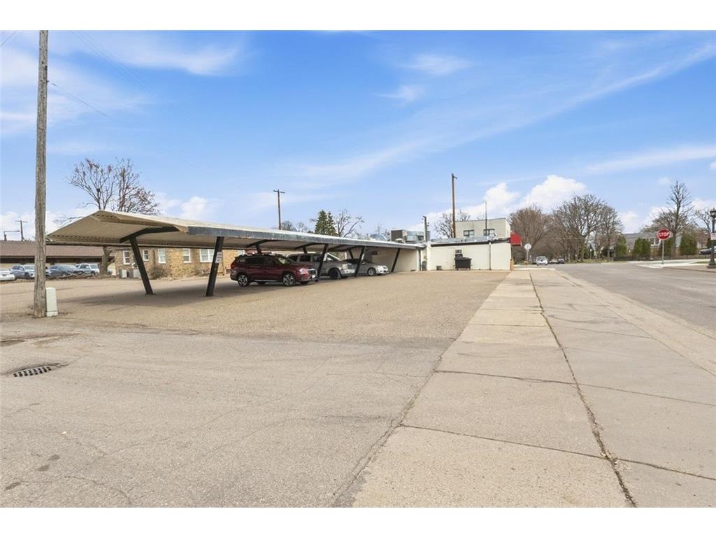1409 Arcade Street Saint Paul MN 55106 7059075 image30