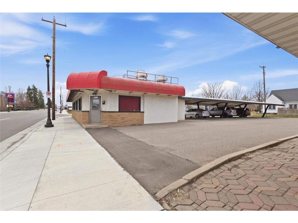 1409 Arcade Street Saint Paul MN 55106 7059075 image4