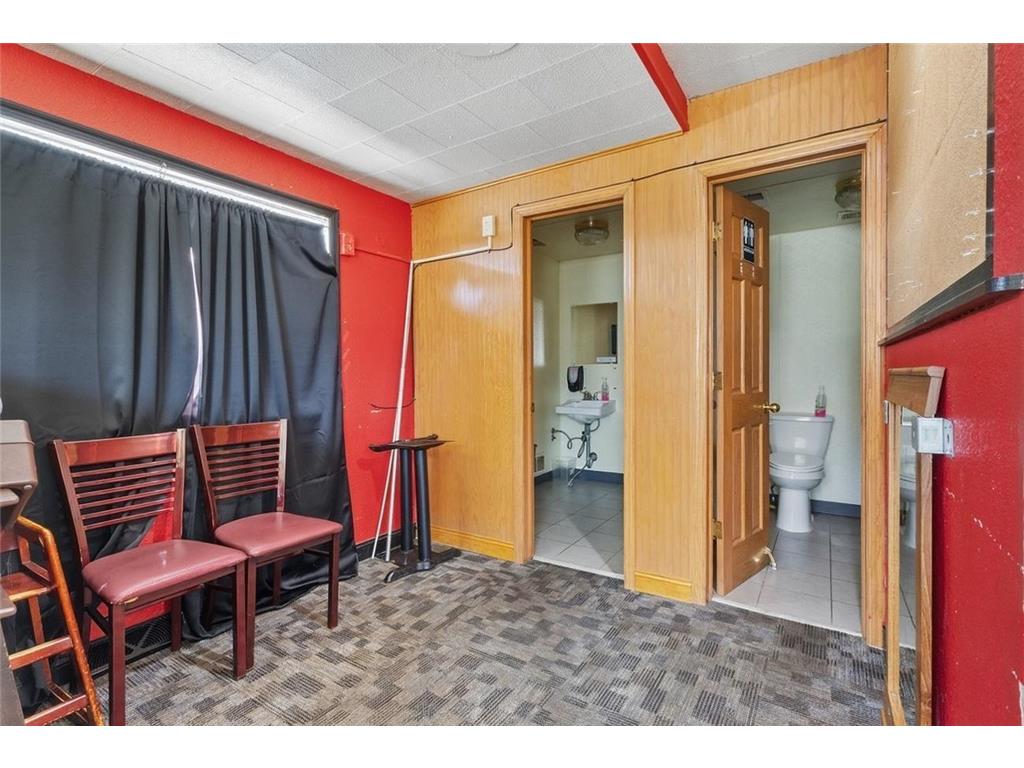 1409 Arcade Street Saint Paul MN 55106 7059075 image9