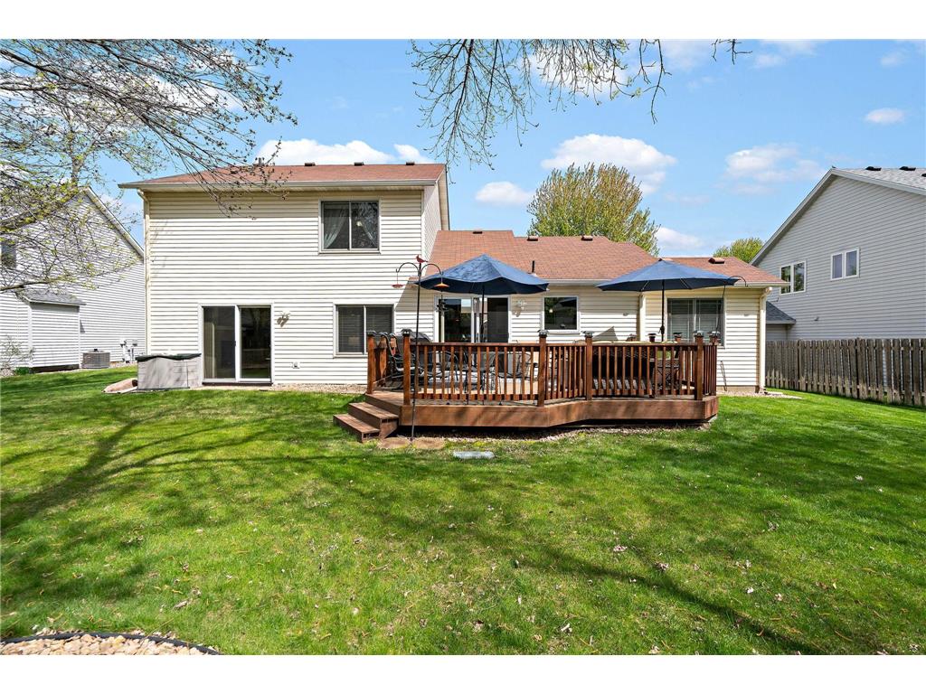 1409 Earle Way Burnsville MN 55306 7061416 image26
