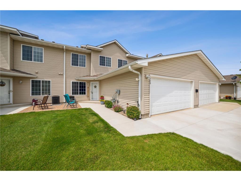 1409 Elsie Drive Glencoe MN 55336 6560677 image1