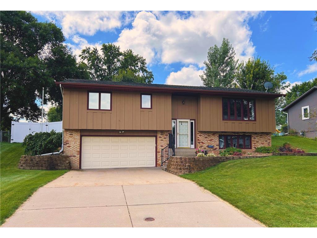 1409 Honeysuckle Lane Hastings MN 55033 6587818 image1