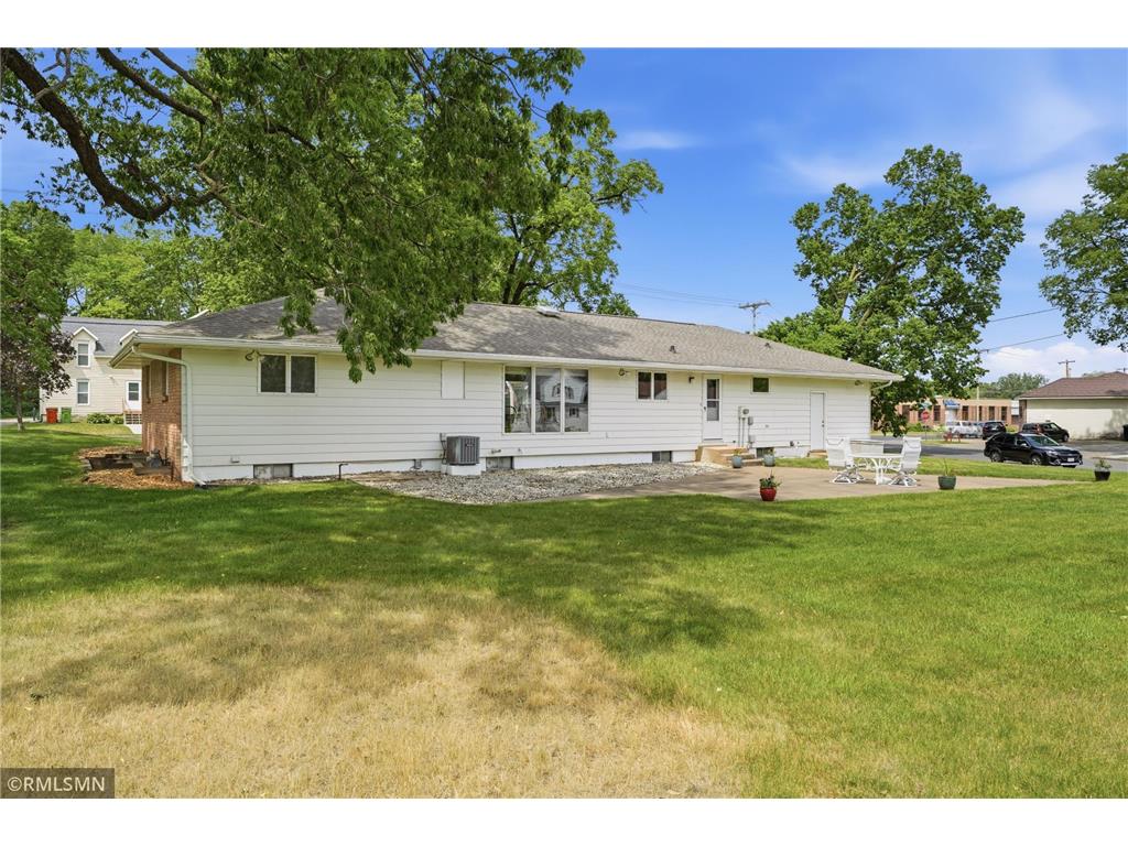 1409 Menomonie Street Eau Claire WI 54703 7087462 image40