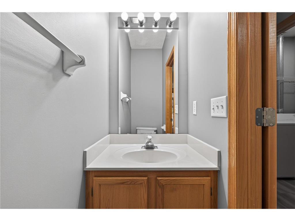 14098 Plymouth Avenue #56 Burnsville MN 55337 7099507 image19