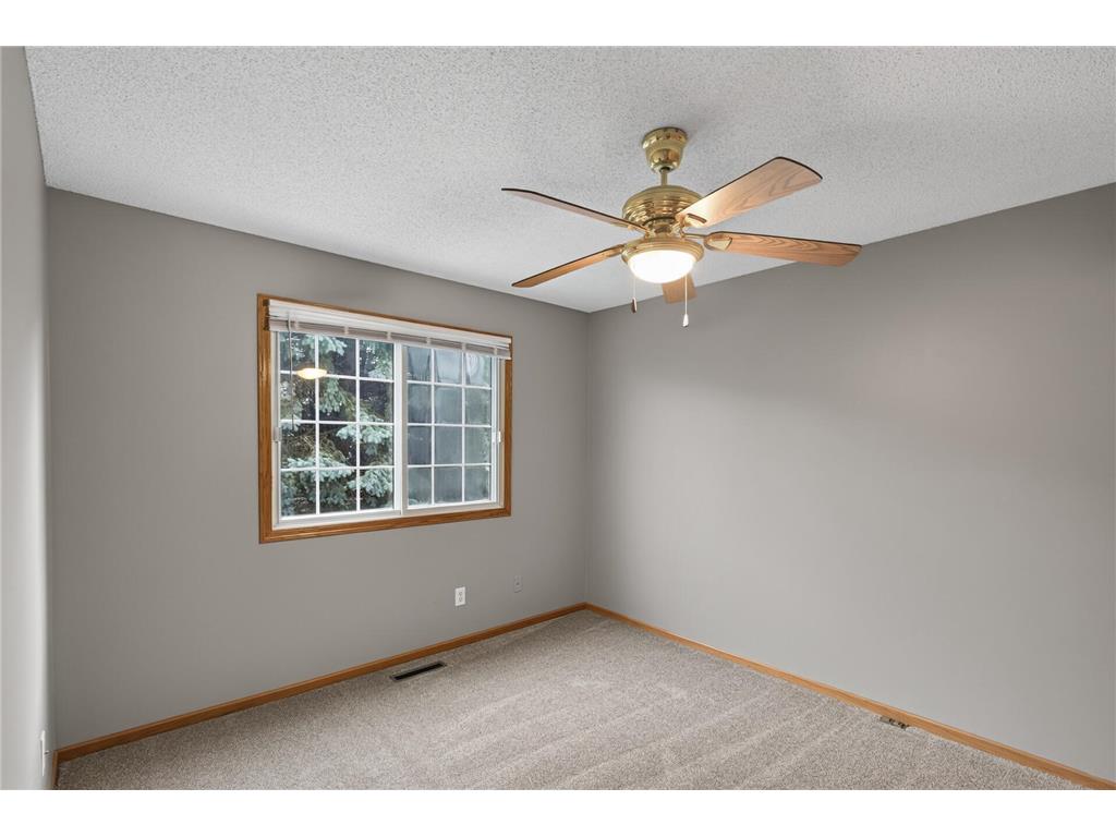 14098 Plymouth Avenue #56 Burnsville MN 55337 7099507 image21
