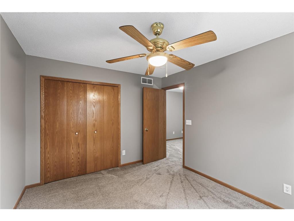 14098 Plymouth Avenue #56 Burnsville MN 55337 7099507 image22