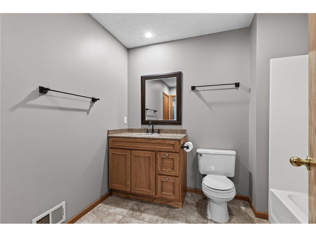 14098 Plymouth Avenue #56 Burnsville MN 55337 7099507 image24