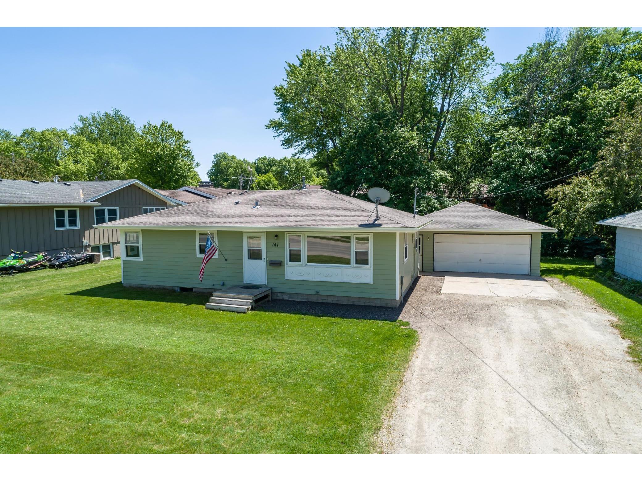 141 14th Street NE, Owatonna, MN 55060 MLS 5757372 Edina Realty