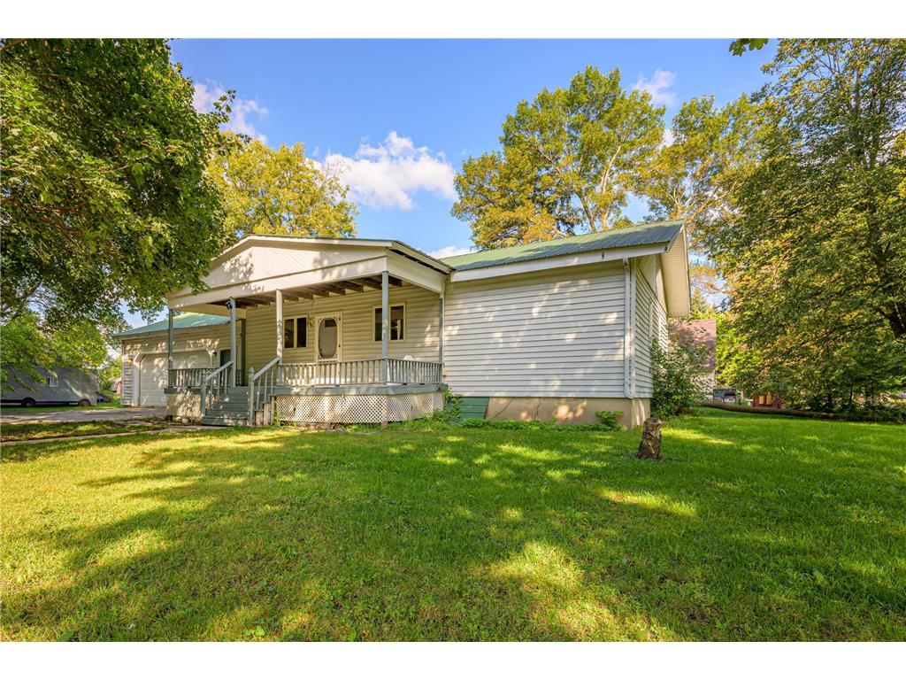 141 3rd Street E Hector MN 55342 6767753 image1