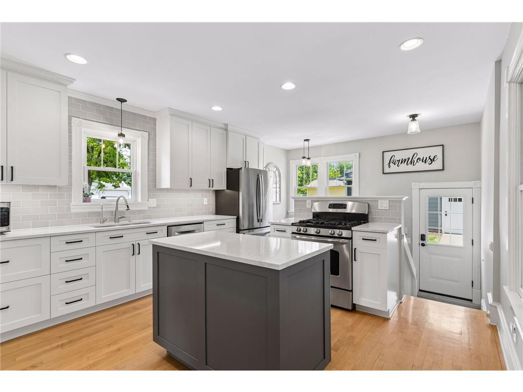 141 7th Avenue N Hopkins MN 55343 7093612 image15