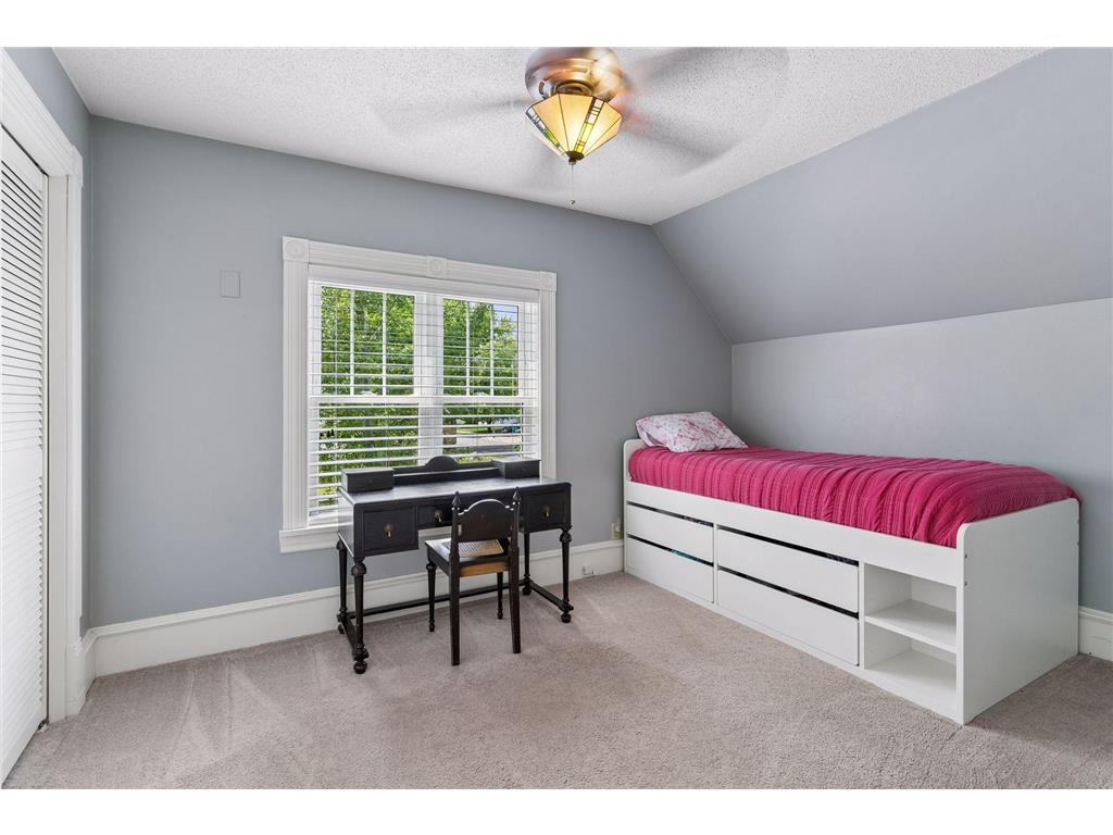 141 7th Avenue N Hopkins MN 55343 7093612 image31