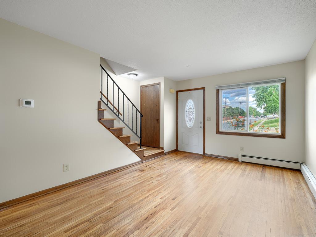 141 9th Avenue N South Saint Paul MN 55075 7085497 image3