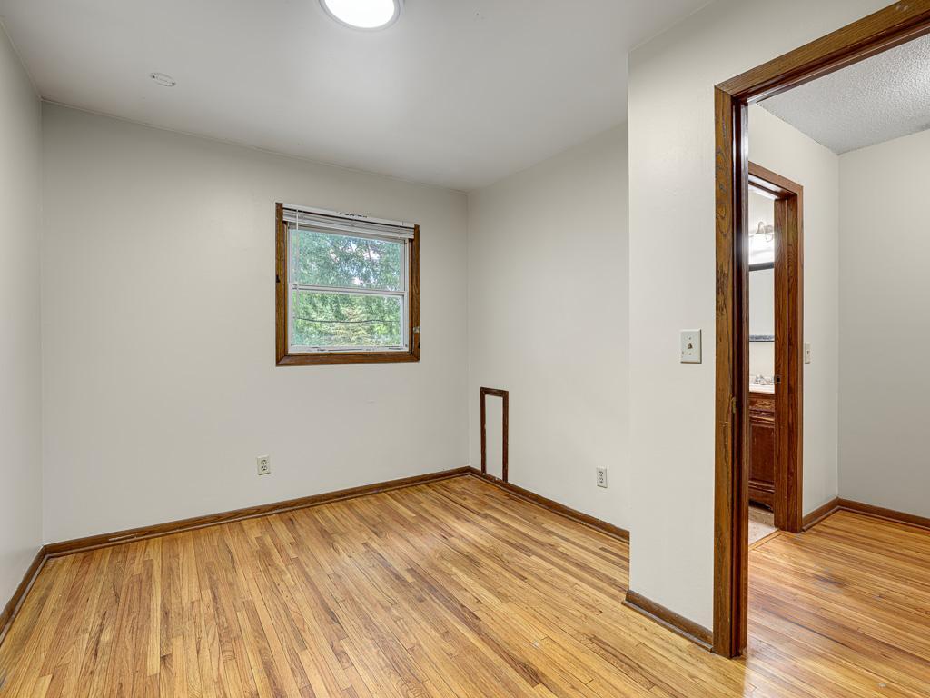 141 9th Avenue N South Saint Paul MN 55075 7085497 image8