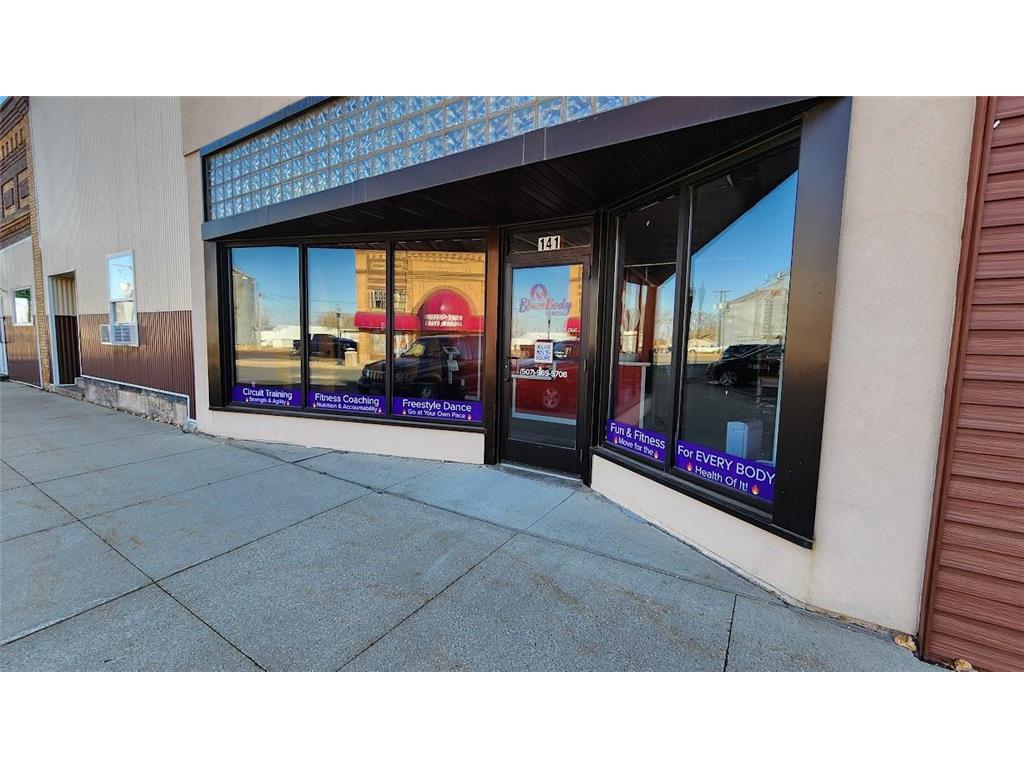 141 E Main Street West Concord MN 55985 7047603 image1