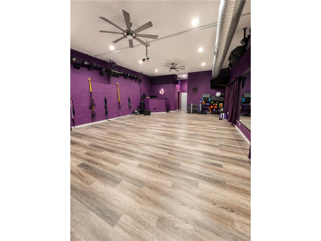 141 E Main Street West Concord MN 55985 7047603 image9