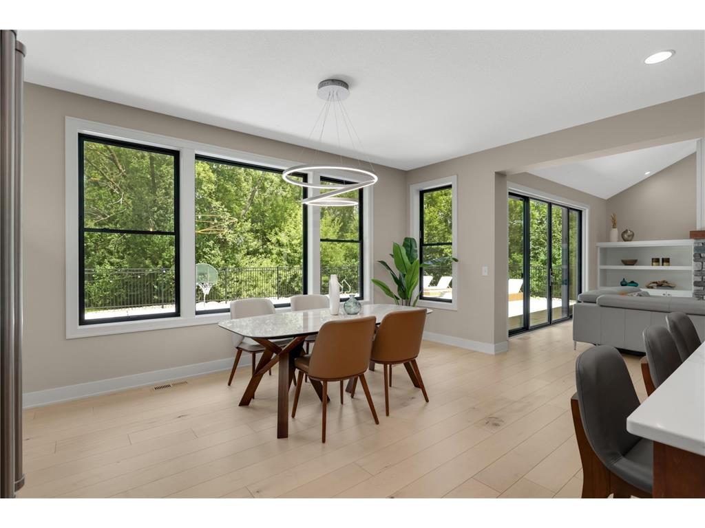 141 Mendota Road W West Saint Paul MN 55118 7089802 image14