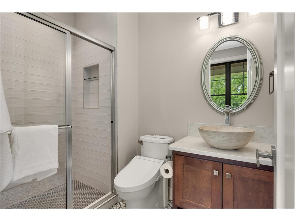 141 Mendota Road W West Saint Paul MN 55118 7089802 image21