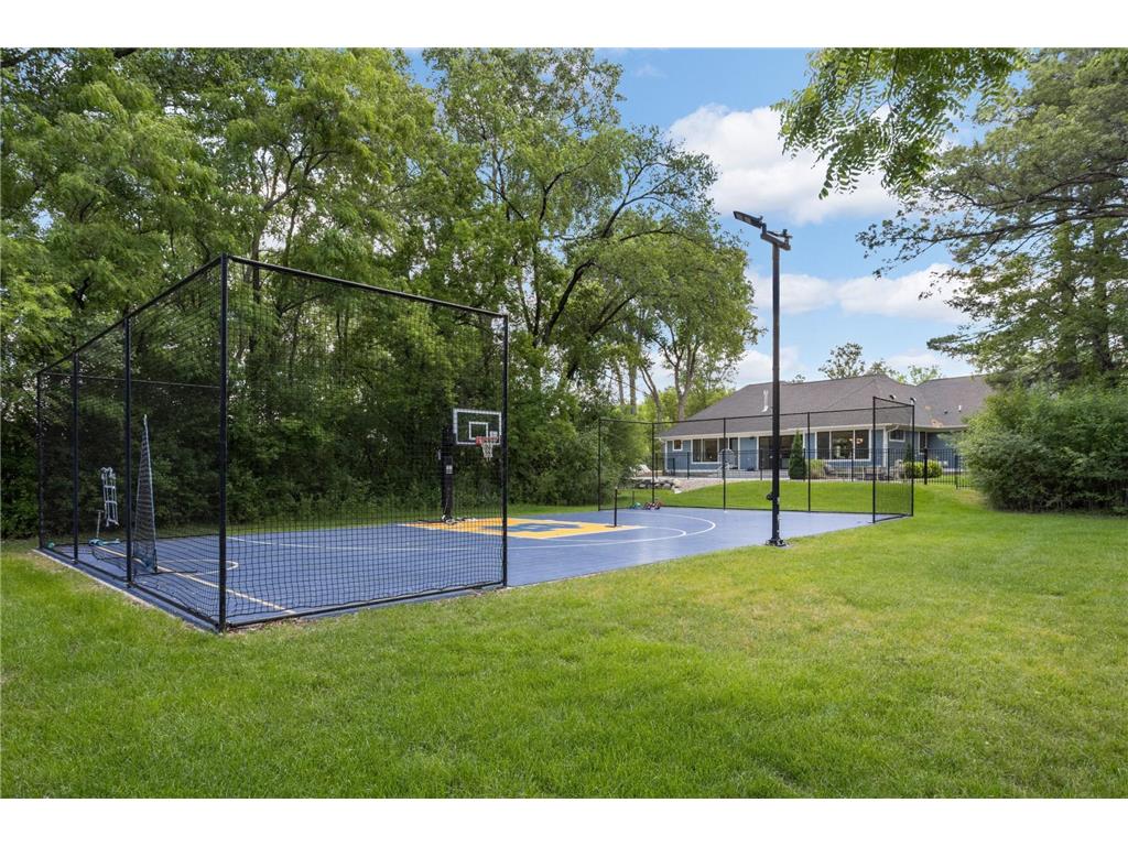 141 Mendota Road W West Saint Paul MN 55118 7089802 image32