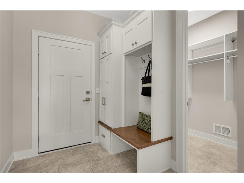141 Mendota Road W West Saint Paul MN 55118 7089802 image35