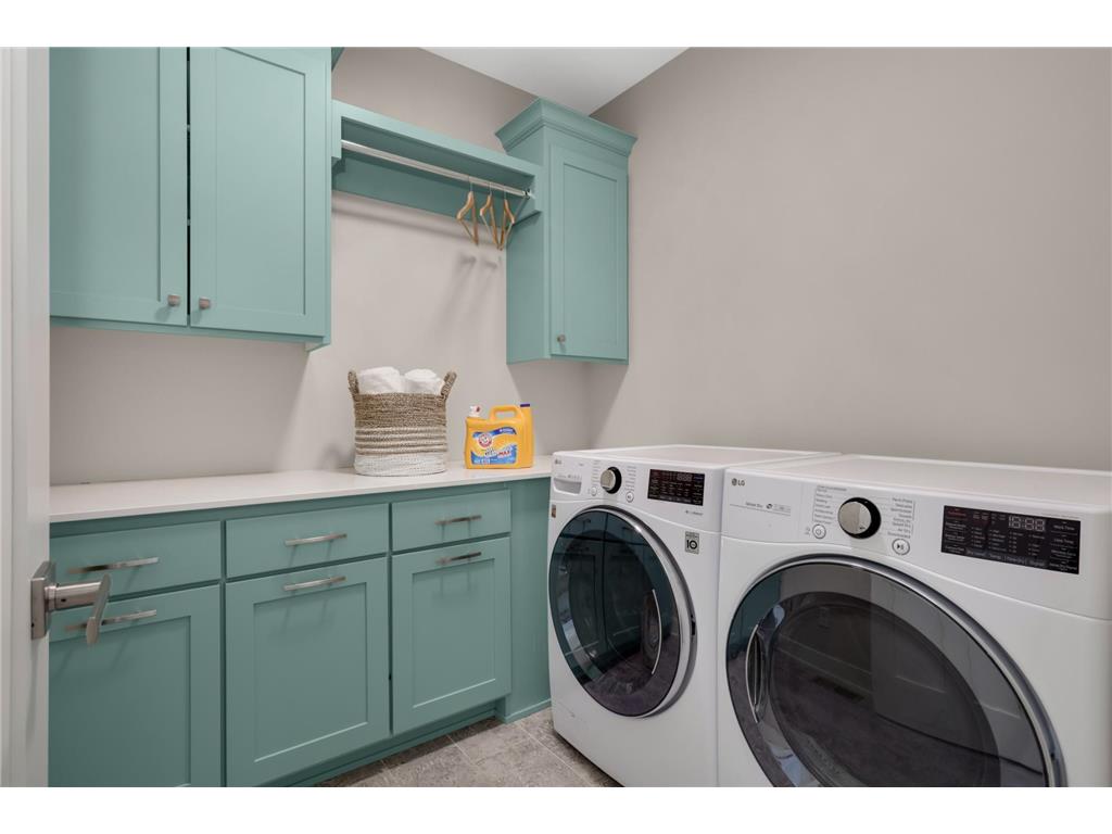 141 Mendota Road W West Saint Paul MN 55118 7089802 image36