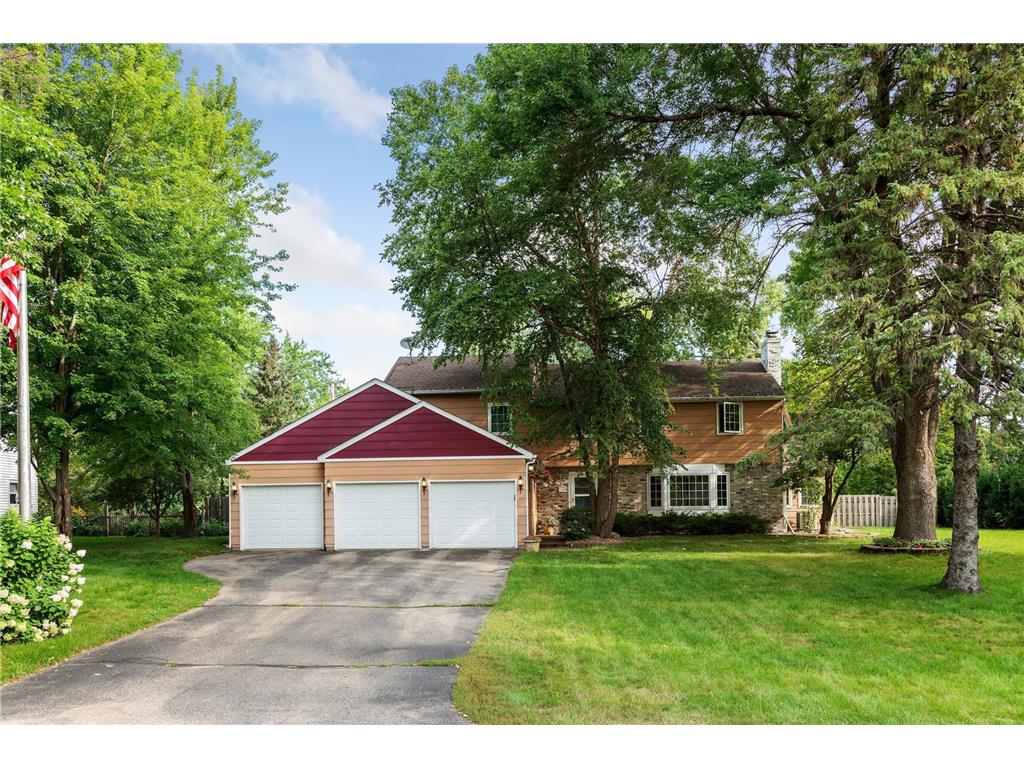 141 Peavey Lane, Wayzata, MN, 55391 MLS 5720816 Edina Realty