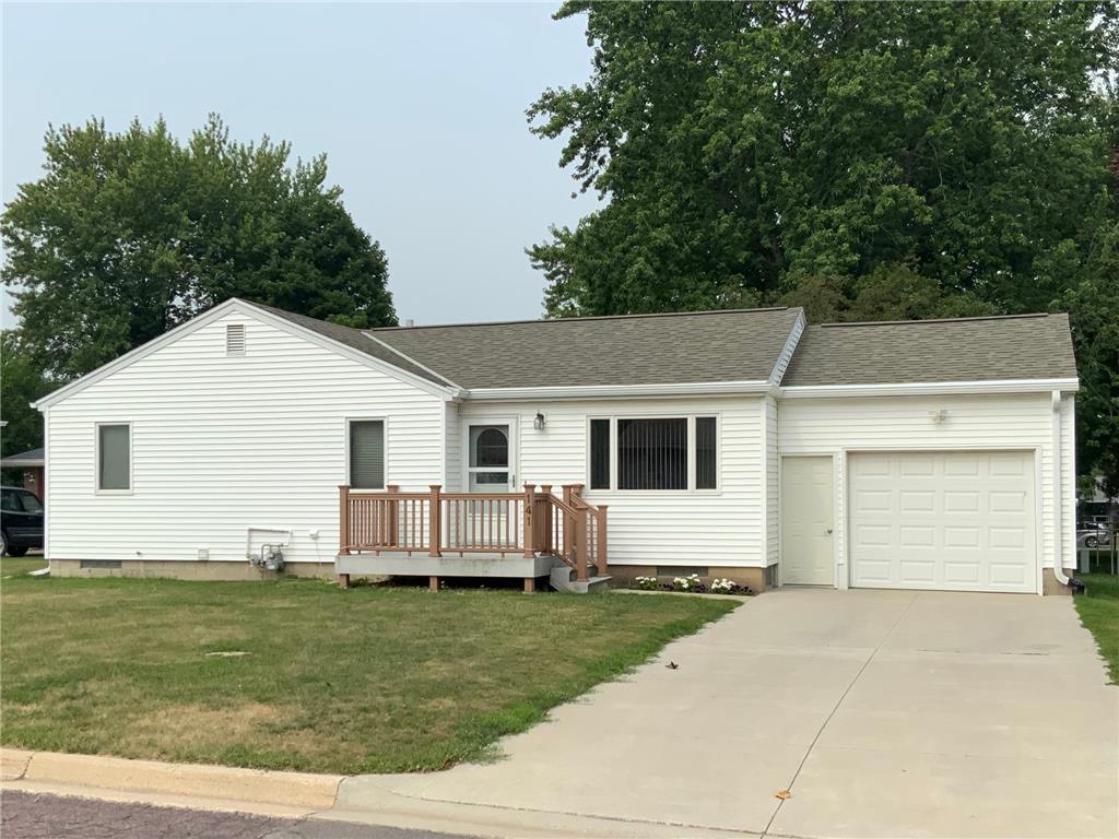 141 Ray Avenue Jackson MN 56143 6403124 image1