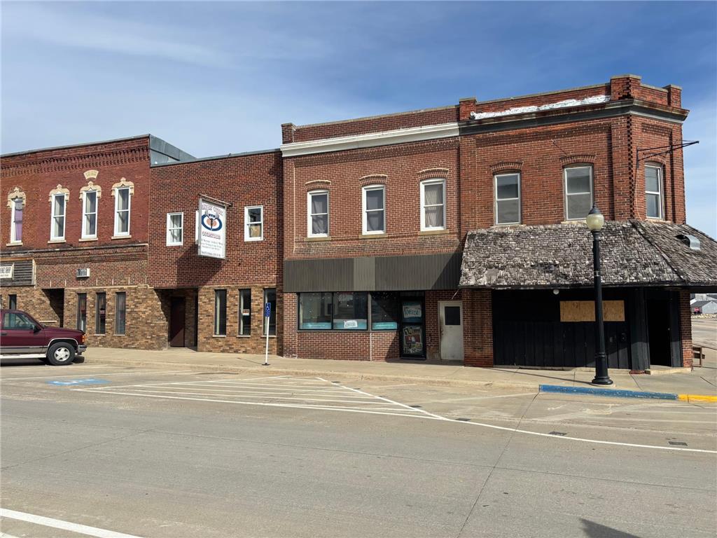 141 S Broadway Street Spring Valley MN 55975 7038602 image1