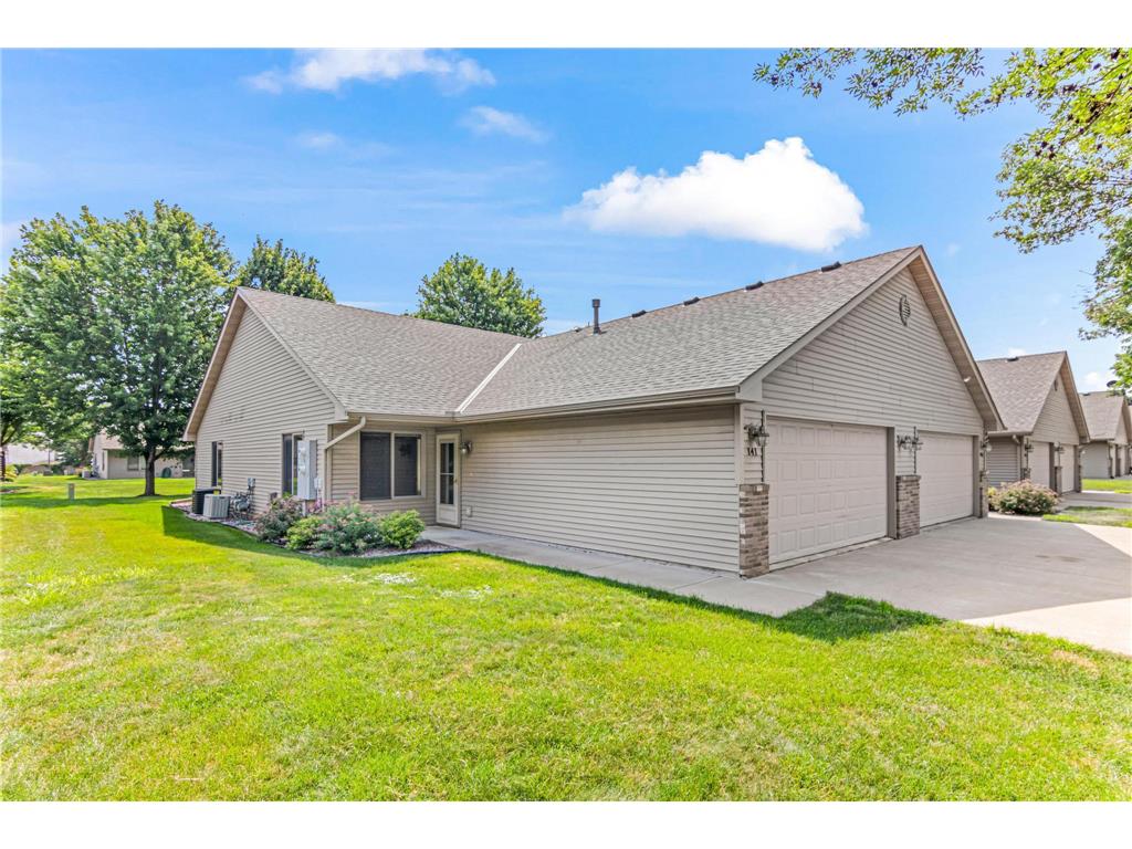 141 S Elm Street Belle Plaine MN 56011 6742936 image1