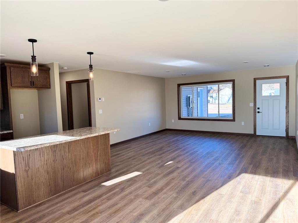 141 Washington Street Walnut Grove MN 56180 7005385 image3